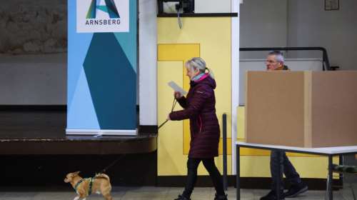 Γερμανία: Το συνταξιοδοτικό απειλεί τη σταθερότητα της κυβέρνησης - &quot;Αντάρτικο&quot; εναντίον του καγκελάριου Μερτς