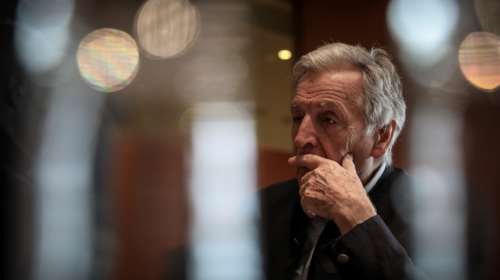 Κώστας Γαβράς: Επίτιμος διδάκτωρ του Πανεπιστήμιου της Μασσαλίας ο σκηνοθέτης