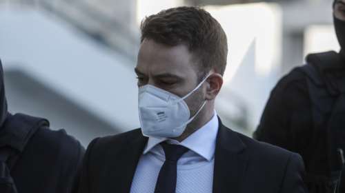 Δίκη Μπάμπη Αναγνωστόπουλου: Γιατί δεν παρευρέθηκαν οι γονείς της Καρολάιν στο δικαστήριο