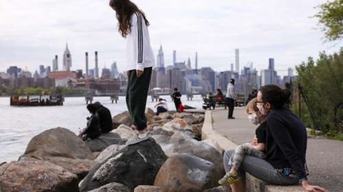 Χωρίς τέλος τα θύματα στις ΗΠΑ από τον κορονοϊό: 820 νέοι θάνατοι και ο Τραμπ ...πανηγυρίζει για τον αριθμό των τεστ