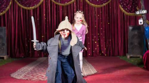 Θέατρο με τα παιδιά; Οι παραστάσεις που δεν πρέπει να χάσετε!