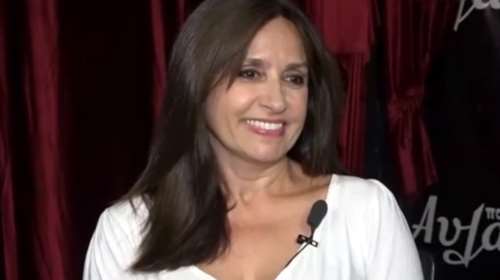 Βάσω Γουλιελμάκη: &quot;Ήταν πολύ δύσκολο να κρατήσω τις ισορροπίες - Η μητρότητα και το παιδί μου συνεχίζουν να είναι προτεραιότητα&quot;