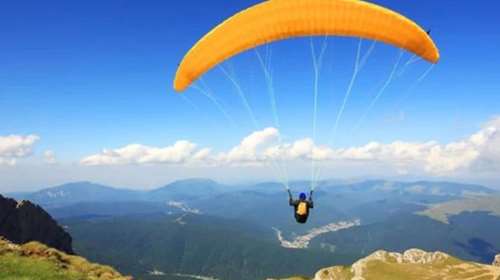 Συναγερμός στον Παρνασσό: Αγνοείται 43χρονος αεροπτεριστής - Σε εξέλιξη έρευνες για τον εντοπισμό του