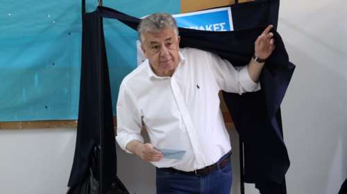 &quot;Σκίζει&quot; ο Αρναουτάκης στην Κρήτη με ποσοστά άνω του 80%- Στηρίχτηκε από Νέα Δημοκρατία και ΠΑΣΟΚ