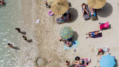 Ζέστη, υψηλές θερμοκρασίες και πολλά μποφόρ στο Αιγαίο