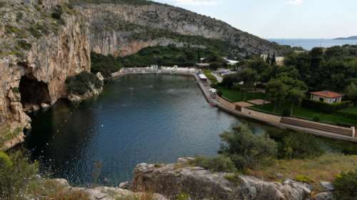 Κρούσμα κορονοϊού στη Λίμνη Βουλιαγμένης: Έκλεισε για δύο ημέρες - Ξεκίνησαν απολυμάνσεις