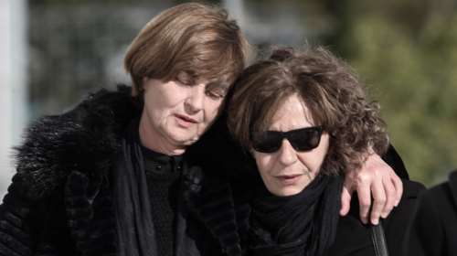 Συγκλονιστική η μητέρα Τοπαλούδη για τη Μάγδα Φύσσα: Μάνα κουράγιο, κράτα γερά