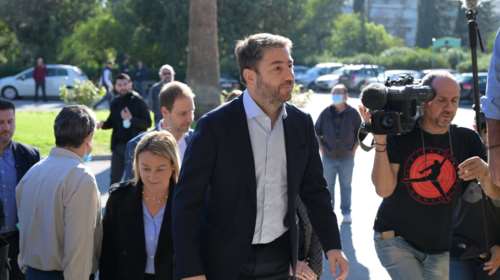 &quot;Πράσινη&quot; απόβαση στη Θεσσαλία: Κλιμάκια του ΠΑΣΟΚ &quot;οργώνουν&quot; την περιοχή - Επίσκεψη Ανδρουλάκη την Κυριακή