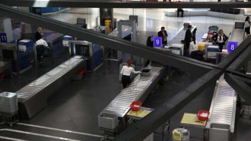 Αναχώρησαν 50 πρόσφυγες για Βρετανία - Το απόγευμα ο επαναπατρισμός 130 Ελλήνων