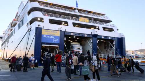 Ακριβαίνουν και τα εισιτήρια των πλοίων - Οι νέες τιμές ανά προορισμό