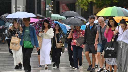 Τσατραφύλλιας: Διαταραχή express με βροχές, καταιγίδες και 30άρια τη Δευτέρα - Ο καιρός την 28η Οκτωβρίου
