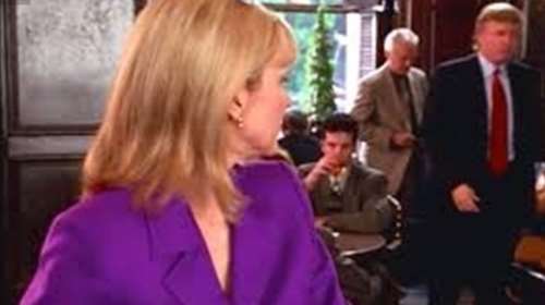 Όταν ο Ντόναλντ Τραμπ &quot;έπαιξε&quot; στο Sex and the City 25 χρόνια πριν- To επεισόδιο είχε τον τίτλο &quot;The Man, the Myth, the Viagra&quot;