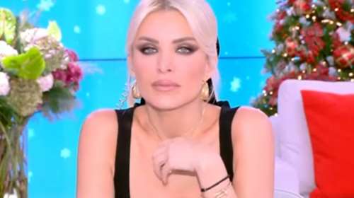 Η όλο νόημα απάντηση της Κατερίνας Καινούργιου στο &quot;Πάμε Δανάη&quot;: &quot;Υπάρχει πολύ μεγάλη δηθενιά...&quot;