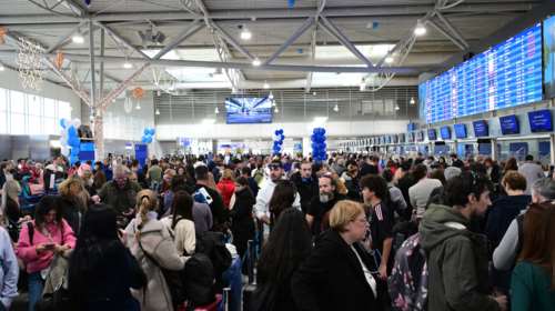 Συνεχίζεται το μυστήριο με το μπλακ άουτ στο FIR Αθηνών - Τι ισχύει για τις αποζημιώσεις των επιβατών