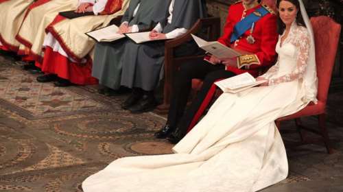 Πρίγκιπας Κάρολος: Η κρυφή συνεισφορά του στο γάμο του πρίγκιπα Γουίλιαμ και της Κέιτ Μίντλετον