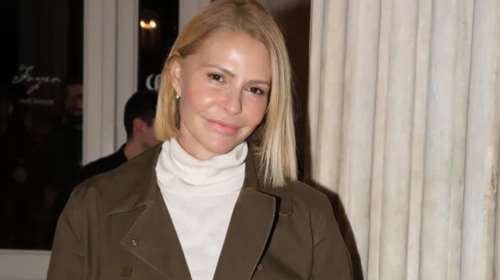 Η Τζένη Μπαλατσινού στα 90s: Σε θρυλικό πάρτι του Βασίλειου Κωστέτσου για την ονομαστική του γιορτή