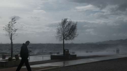 Meteo: Ποιες περιοχές θα &quot;χτυπήσει&quot; σήμερα το ψυχρό μέτωπο - Πότε θα βελτιωθεί ο καιρός [χάρτες]