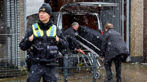 Αμβούργο: Ένα αγέννητο μωρό μεταξύ των θυμάτων στην εκκλησία των Μαρτύρων του Ιεχωβά