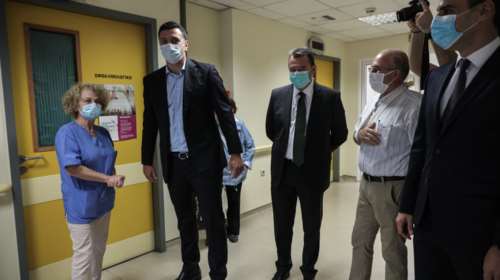 Kορονοϊός: 161 Κέντρα Υγείας και 42 Περιφερειακά Ιατρεία στη μάχη κατά του ιού