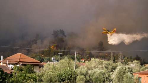 Νέα φωτιά στην περιοχή της Aρχαίας Ολυμπίας: Εκκένωση της περιοχής Μιράκα