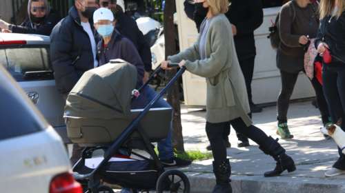 Τζένη Μπαλατσινού: Κράτησε τις παραδόσεις, έβαψε αυγά και κουλουράκια για το Πάσχα