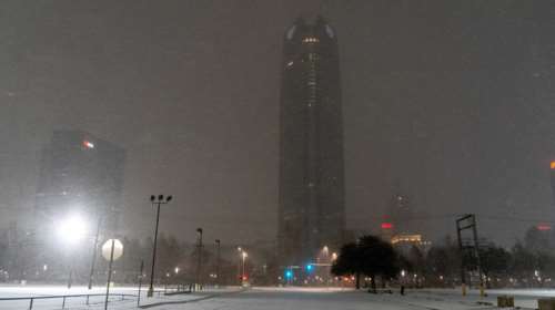 Ιστορική χιονοθύελλα στις ΗΠΑ: Στους -46 βαθμούς η θερμοκρασία, 16 πολιτείες σε έκτακτη ανάγκη, χιλιάδες ακυρώσεις πτήσεων