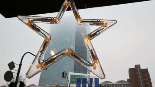 Αισιόδοξες προβλέψεις ΕΚΤ: &quot;Πολύ ισχυρή&quot; η αύξηση των μισθών στην ευρωζώνη μέσα στη χρονιά