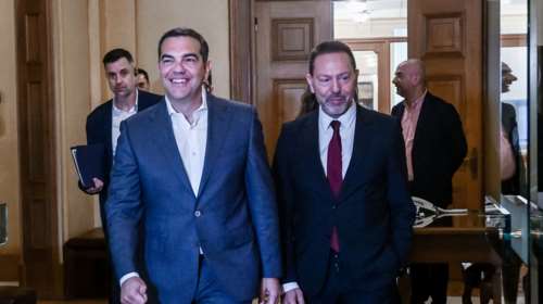 Αλ.Τσίπρας μετά τη συνάντηση με Στουρνάρα: Επίκειται τσουνάμι πλειστηριασμών - Η κοινωνική αστάθεια θα μεταφραστεί και σε οικονομική