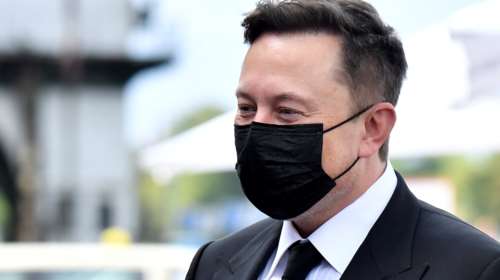Ο Ίλον Μασκ για την ακρίβεια των τεστ: &quot;Το πιθανότερο είναι ότι είμαι...ήπια περίπτωση κορονοϊού&quot;