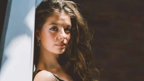 Η Εύη Δαέλη &quot;λιώνει&quot; στο γυμναστήριο και φαίνεται - Η σκληρή προπόνηση που ακολουθεί