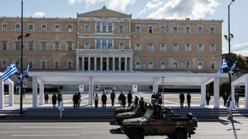 Αυτοί ήταν οι 2 αθέατοι &quot;πρωταγωνιστές&quot; της παρέλασης και των εκδηλώσεων της 25ης Μαρτίου