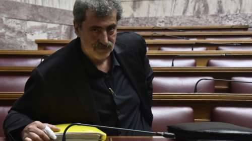 Ο Πολάκης τα βάζει με τον Τσακαλώτο και στηρίζει την Τζάκρη- &quot;Ελεος με την ευαισθησία σας&quot;