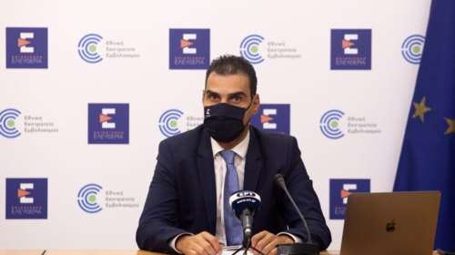 Εμβολιασμοί: Την Τετάρτη ανοίγουν τα ραντεβού για όλα τα εμβόλια για τους 18-24 ετών