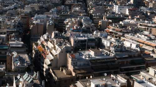 Διπλό &quot;δώρο&quot; για τους ιδιοκτήτες ακινήτων: Ποιοι θα πάρουν μεγαλύτερη επιστροφή φόρου