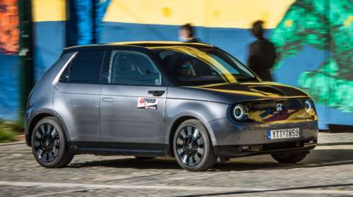 Οδηγούμε το ηλεκτρικό Honda e