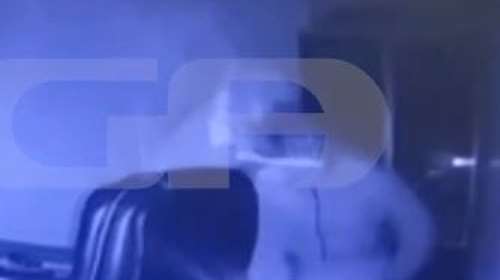 Λυκόβρυση: Βίντεο - ντοκουμέντο από κλοπή πολυκαταστήματος - Μπήκαν χωρίς γάντια και με μάσκες κορονοϊού