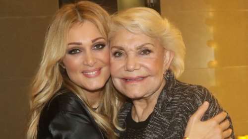 Παναγιώτης Πετράκης: &quot;Τραγουδούσα στα μπουζούκια με τη Νατάσα Θεοδωρίδου και τη Μαρινέλλα - Ασφυκτιούσα&quot;