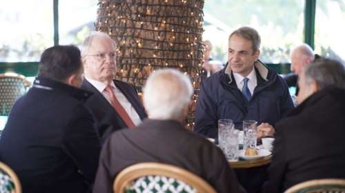 Μητσοτάκης: Τι ζήτησε για τις Ανεξάρτητες Αρχές απο τον Κακλαμάνη στον πρωτοχρονιάτικο καφέ
