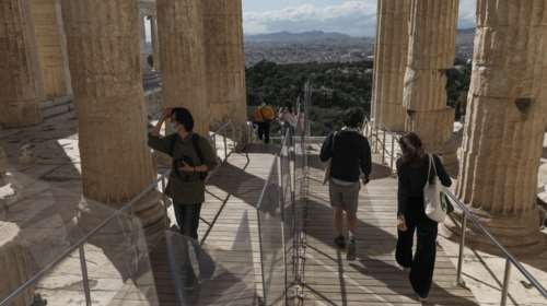 Αφιέρωμα Süddeutsche Zeitung: &quot;Η Αθήνα ξυπνάει&quot;