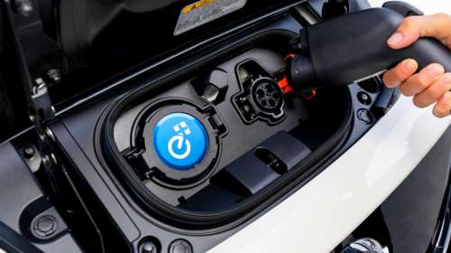 Πόσο κοστίζουν 11 EV της ελληνικής αγοράς μετά τα νέα μέτρα της κυβέρνησης