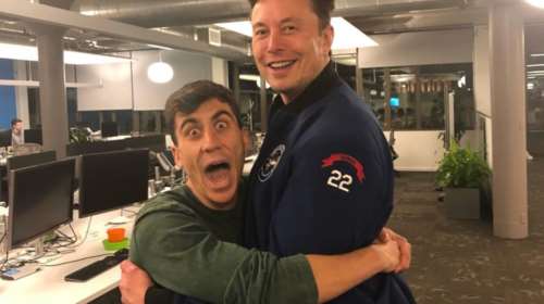 Έλον Μασκ: Εκθειάζει ξανά τον Φειδία – &quot;Ψηφίστε τον για πρόεδρο Ευρωκοινοβουλίου&quot;