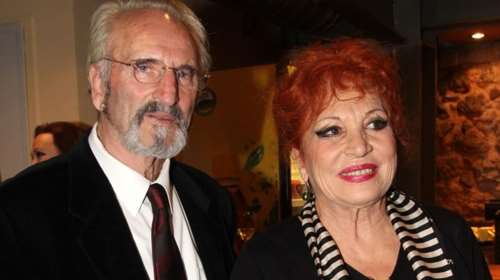 63 χρόνια πριν: Η Χρυσούλα Διαβάτη στο γάμο της ήταν ο ορισμός της κομψότητας - Το πριγκιπικό νυφικό και το ονειρικό headpiece της νύφης