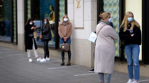 Κορονοϊός: Ρεκόρ κρουσμάτων σε Γερμανία και Πολωνία - Σαρώνει το τρίτο κύμα της πανδημίας στην Ευρώπη