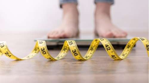 Μπορεί πράγματι το &quot;Oatzempic&quot; να μας βοηθήσει να χάσουμε κιλά; Τι λένε οι ειδικοί για τη νέα διατροφική μόδα