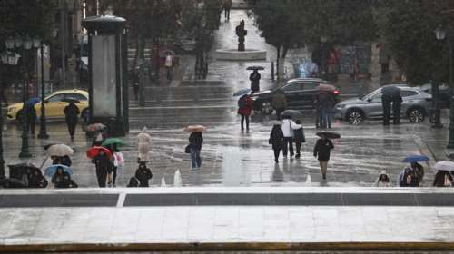 Συνεχίζεται η κακοκαιρία: Βροχές, καταιγίδες, χαλάζι και αφρικανική σκόνη - Πού θα είναι ισχυρά τα φαινόμενα