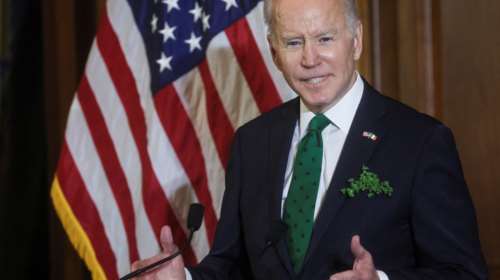 Ο Μπάιντεν βάζει έξτρα φόρο στους 700 πλουσιότερους Αμερικανούς - Ο Μάσκ θα πληρώσει 50 δις και ο Μπέζος 35