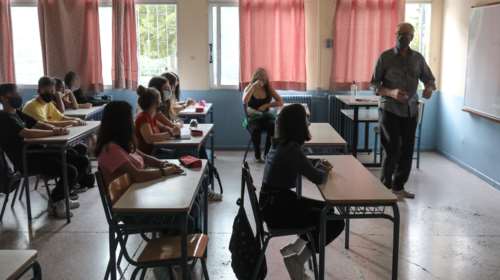 Κορονοϊός - Εξαδάκτυλος: Καλύτερα να ανοίγαμε το λιανεμπόριο παρά τα σχολεία