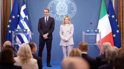 Μελόνι: &quot;Δεν θα περάσουν άλλα οκτώ χρόνια πριν από την επόμενη διακυβερνητική Ελλάδας-Ιταλίας&quot;