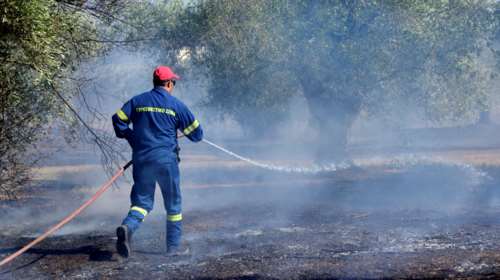 Θεσσαλονίκη: Υπό έλεγχο η μεγάλη φωτιά σε χωματερή στον Εύοσμο - Εμπρησμό καταγγέλλει ο δήμαρχος