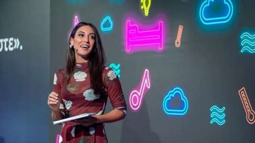 Τα leopard sneakers της Ευγενίας Σαμαρά είναι ένα από τα πιο trendy items στο στιλ της άνοιξης